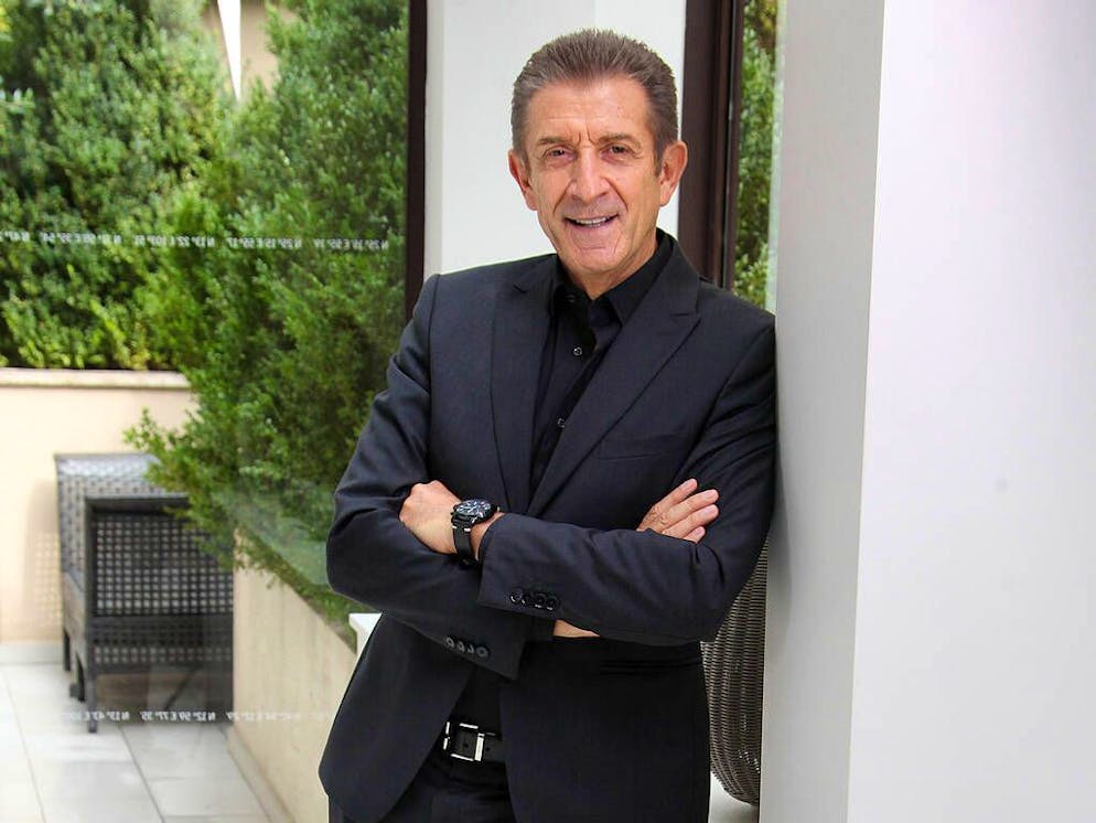 Ezio Greggio