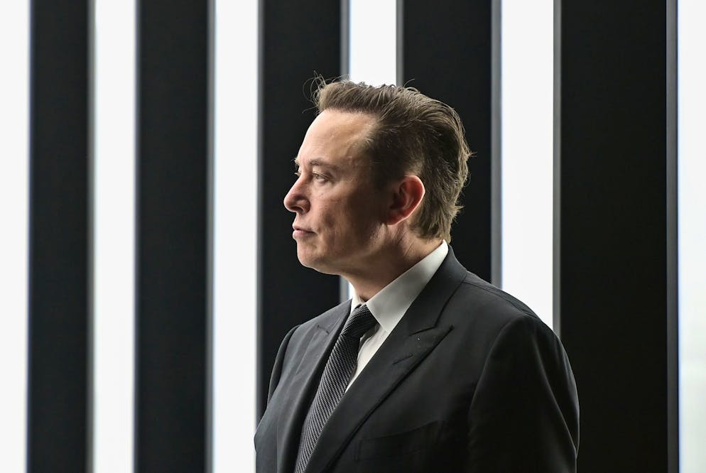 22.03.2022, Brandenburg, Grünheide: Elon Musk, Tesla-Chef, nimmt an der Eröffnung der Tesla-Fabrik Berlin Brandenburg teil. Die erste europäische Fabrik in Grünheide, die auf 500 000 Fahrzeuge jährlich ausgelegt ist, ist eine wichtige Säule der Zukunftsstrategie von Tesla. Foto: Patrick Pleul/dpa-Zentralbild POOL/dpa +++ dpa-Bildfunk +++ (KEYSTONE/DPA/Patrick Pleul)