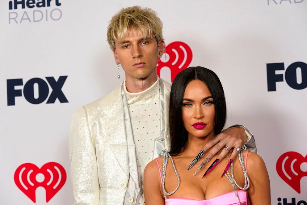 Schauspielerin Megan Fox und Rapper Machine Gun Kelly sollen sich getrennt haben. Zwischen der Schauspielerin und dem Rapper soll alles aus sein, berichten Medien. 