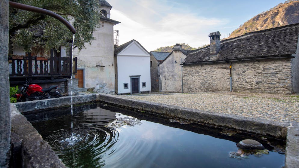 Rinviato a giudizio. Incendia la casa ad Avegno, in aula il fratello dell'autore del delitto