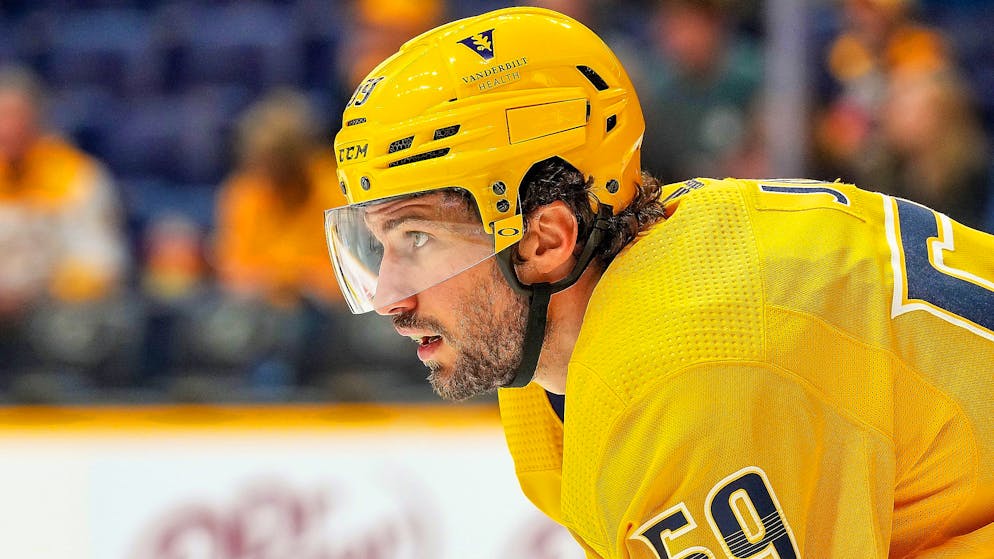 Roman Josi brilliert als Verteidiger auch immer wieder vor dem gegnerischen Tor.