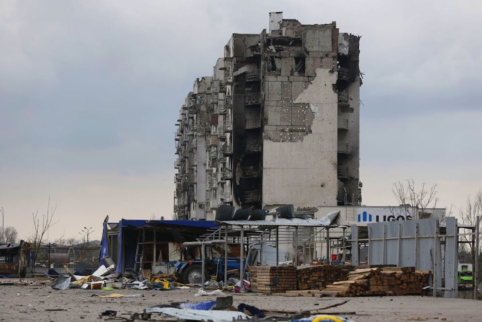 Krieg gegen die Ukraine: Der Tag in Bildern. Nach russischen Angriffen: Ein beschädigtes Gebäude in Mariupol.