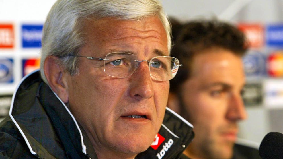 Juventus coach Marcello Lippi, left, and forward Alessandro del Piero, right, during a press conference at Manchester United's Old Trafford stadium in Manchester England on Tuesday, May 27, 2003. Italian Serie A soccer club Juventus will play the Champions League Final against Italian Serie A soccer club AC Milan on Wednesday May 28, 2003 at the Manchester United's Old Trafford stadium. (KEYSTONE/AP Photo/Thomas Kienzle)