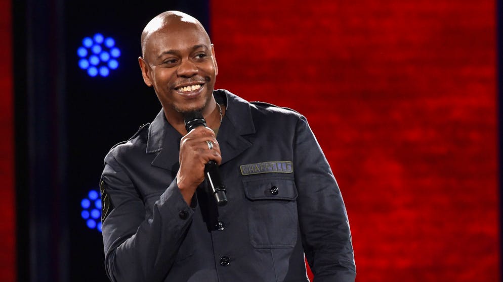 LOS ANGELES, CALIFORNIA - MARCH 25: Dave Chappelle performs to a sold out crowd onstage at the Hollywood Palladium on March 25, 2016 in Los Angeles, California. (Photo by Lester Cohen/WireImage)