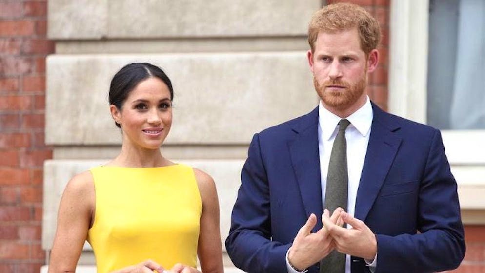 Giubileo di Platino, la regina Elisabetta si affaccia al balcone con  William, Kate e i principini: ecco come è andato il Trooping the Colour -  Il Fatto Quotidiano