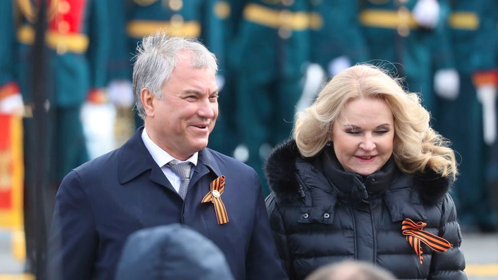 epa09935167 Chairman of the Russian State Duma (lower house of Russia's parliament) Vyacheslav Volodin (L), and Russian Deputy Prime Minister Tatyana Golikova (R), arrive to attend the Victory Day military parade in the Red Square in Moscow, Russia, 09 May 2022. The Victory Day military parade takes place annualy to mark the victory of the Soviet Union over Nazi Germany in World War II. EPA/MAXIM SHIPENKOV