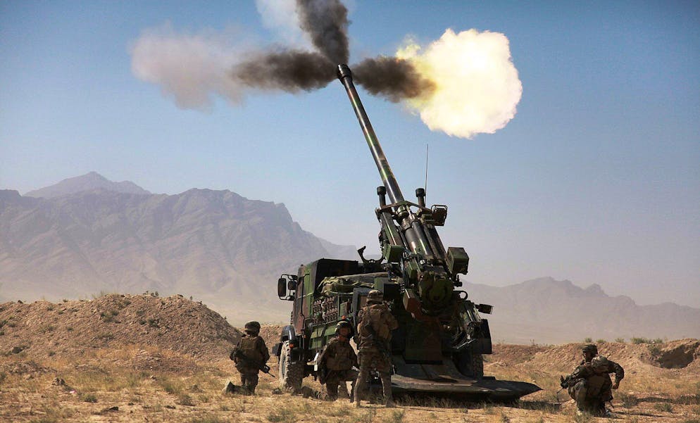 Franzosen mit Caesar beim Flughafen Bagram in Afghanistan 2009: Die Artillerie schiesst von allen aus dem Westen gelieferten Systemen am weitesten.