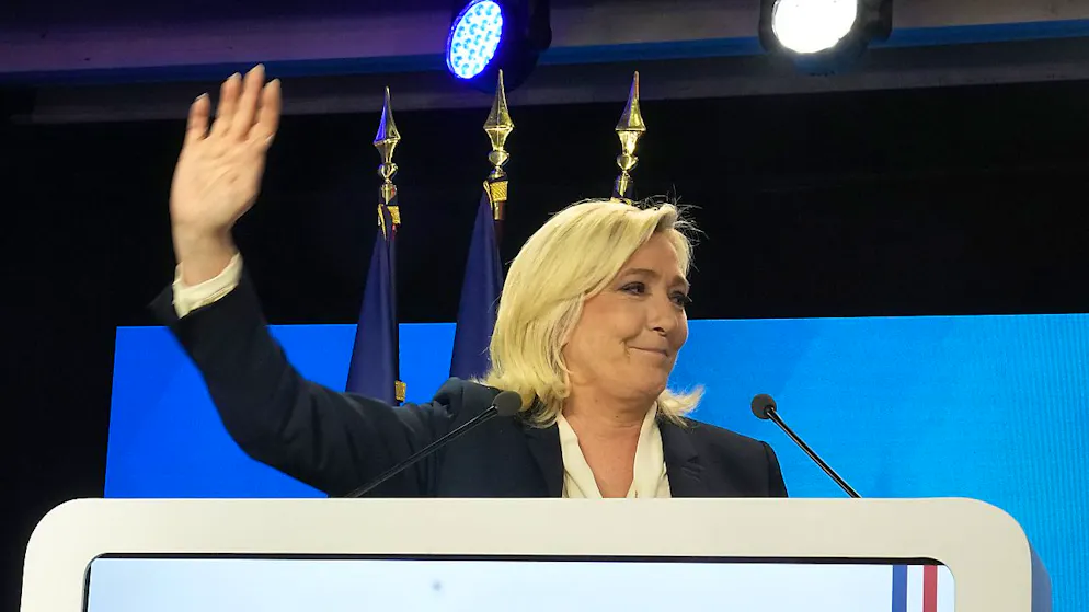 Dopo le elezioni europee. In Francia la destra moderata si allea con Le Pen e piomba nel caos politico