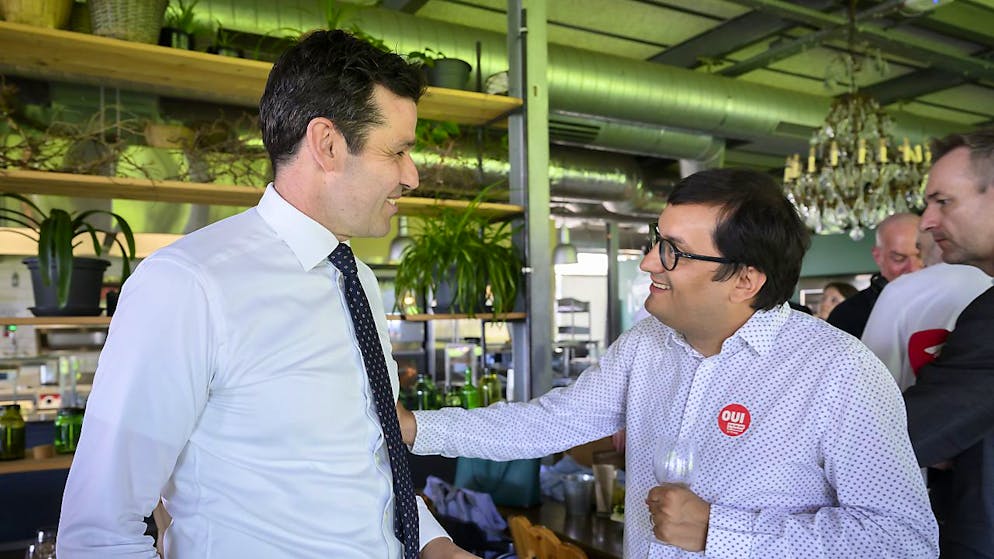 Stimmvolk heisst «Lex Netflix» mit 58,4 Prozent Ja-Stimmen gut - Gallery. Freude über ein letztlich klares Abstimmungsergebnis zur "Lex Netflix": SP-Nationalrat Matthias Aebischer (links), und Daniel Wyss, Co-Präsident AROPA (Association romande de la production Audiovisuel).