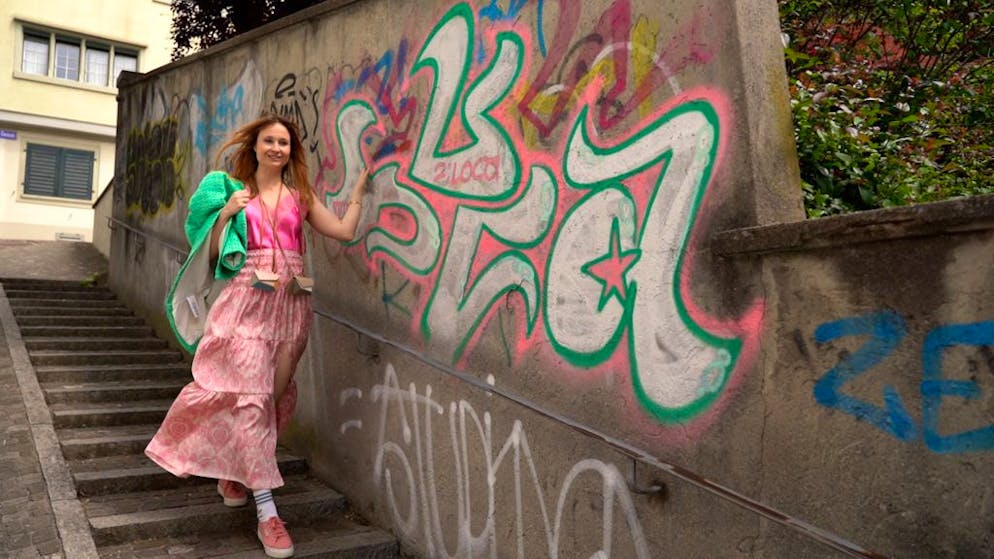 Dress up & Dye. Micro, baguette ou moon? Voici les sacs que nous portons maintenant