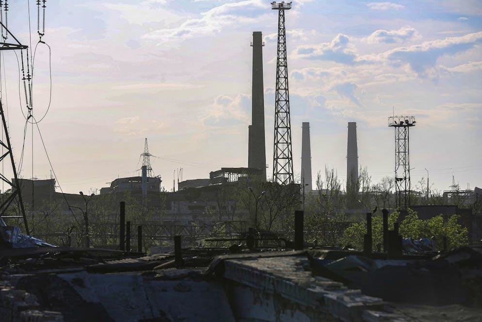 epa09965030 The Azovstal steel plant in Mariupol, Ukraine, 21 May 2022 (issued 22 May 2022). The Chief spokesman of the Russian Defense Ministry, Major General Igor Konashenkov, said on 20 May that the long-besieged Azovstal steel plant in Mariupol was under full Russian army control. EPA/ALESSANDRO GUERRA