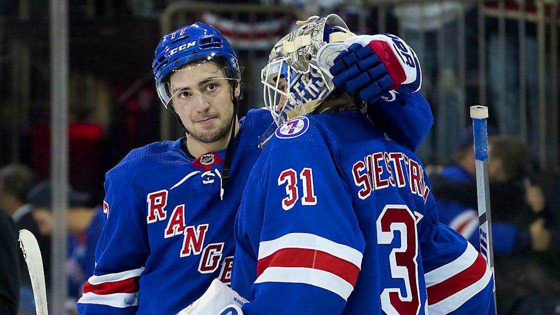 NHL. Les Rangers égalisent à 22 face aux Canes blue News