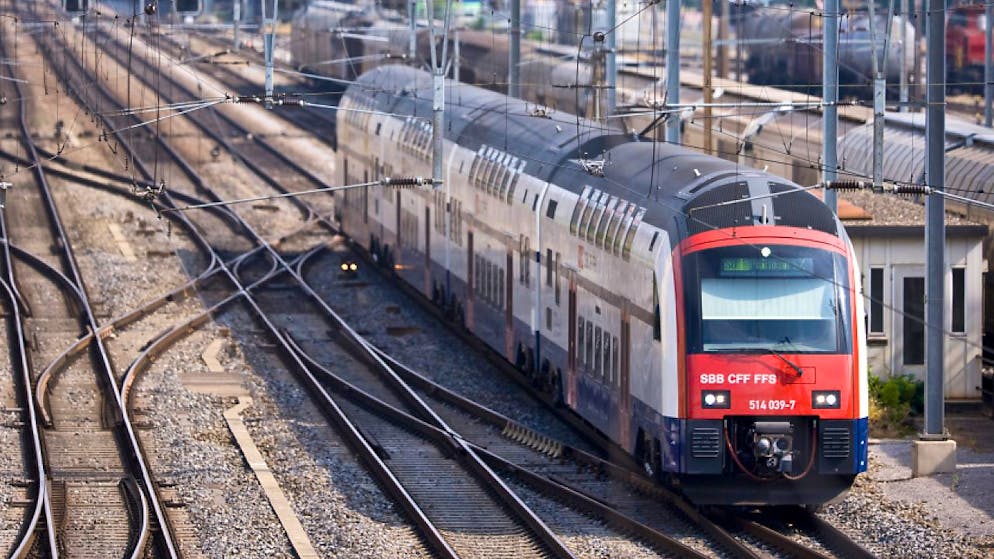 Der Zugverkehr auf der Strecke Bern-Zürich ist gestört. (Archivbild)