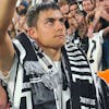 epa09951900 Juventus' Paulo Dybala greets the fans during the Italian Serie A soccer match Juventus FC vs SS Lazio at the Allianz Stadium in Turin, Italy, 16 May 2022. Paulo Dybala is leaving Juventus at the end of the season. EPA/ALESSANDRO DI MARCO