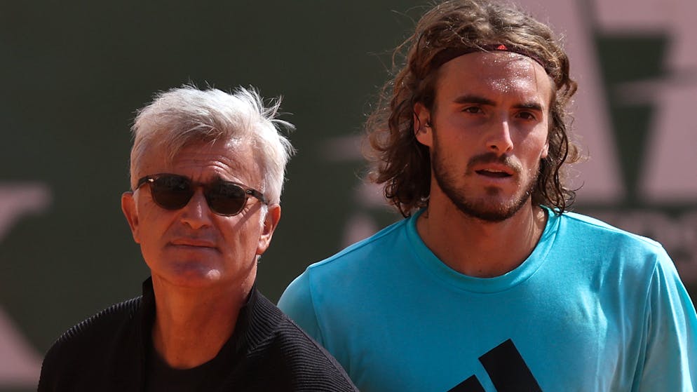 MONTE-CARLO, MONACO - APRIL 12: Stefanos Tsitsipas of Greece in a practice session with his father and coach Apostolos Tsitsipas during day three of the Rolex Monte-Carlo Masters at Monte-Carlo Country Club on April 12, 2022 in Monte-Carlo, Monaco. (Photo by Julian Finney/Getty Images)