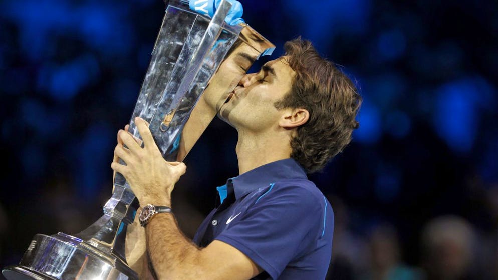 Bildergalerie 103 Titel Roger Federer. Zwei Wochen nach dem Final von Paris fordert Tsonga den Baselbieter auch im Endspiel der ATP Finals. Diesmal kann Tsonga gar einen Satz gewinnen, den Sieg aber holt sich erneut Federer. Dank dem 6:3, 6:7, 6:3-Triumph verteidigt Federer seinen Titel aus dem Vorjahr mit Erfolg.
