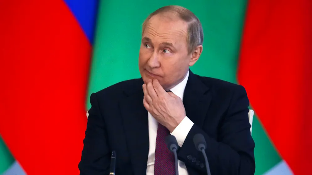 Wladimir Putin spannt die Duma ein, um seine Macht zu festigen, vermuten Kreml-nahe Kanäle.