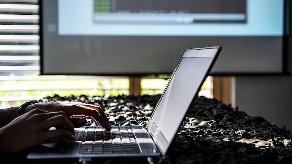 Die Bedrohung durch Cyber-Attacken ist seit Beginn des Krieges in der Ukraine laut Geheimdienstchef Christian Dussey gestiegen. (Symbolbild)