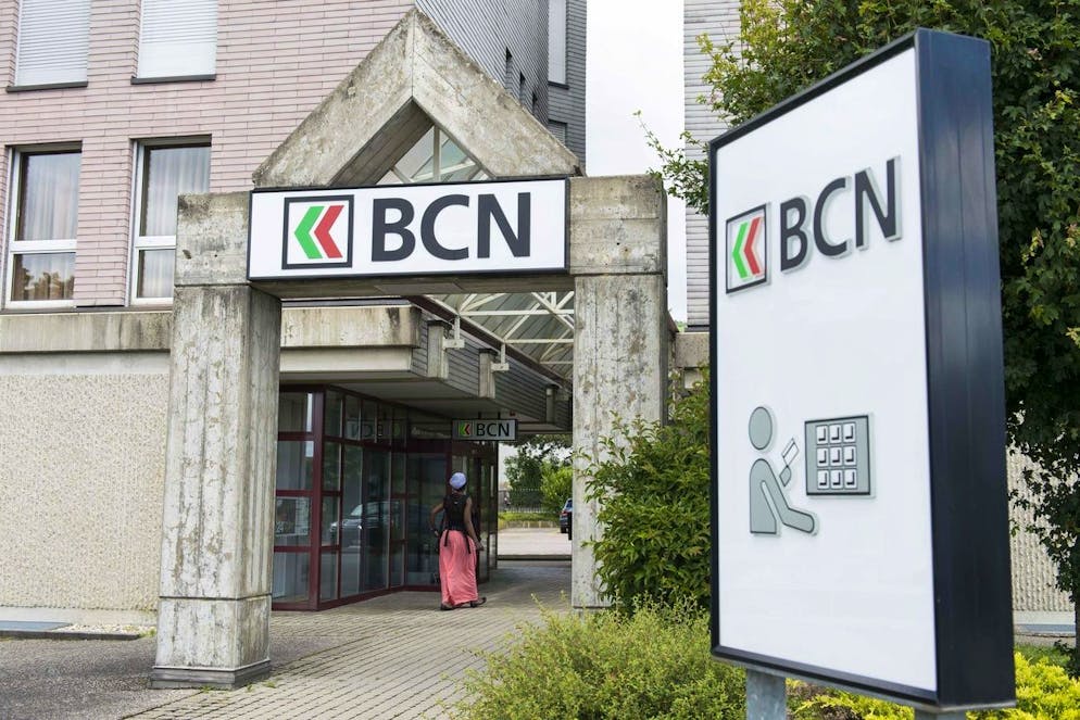 Exterior view of the the cantonal bank of Neuchatel branch in Landeron, Switzerland, on June 7. (KEYSTONE/Thomas Delley)
Le siege de la Banque Cantonale Neuchateloise, BCN, a Landeron photographie le 7 juin 2017. (KEYSTONE/Thomas Delley)