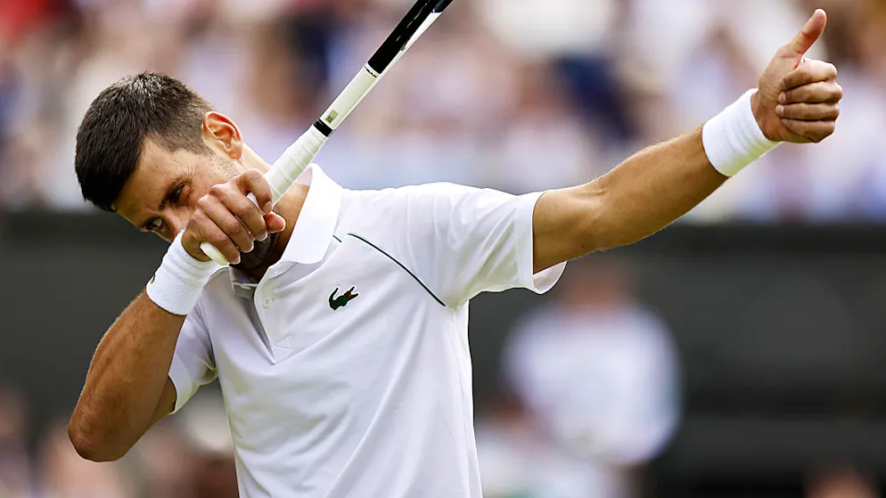 Ab dem dritten Satz stilsicher: Novak Djokovic steht in Wimbledon zum elften Mal im Halbfinal.