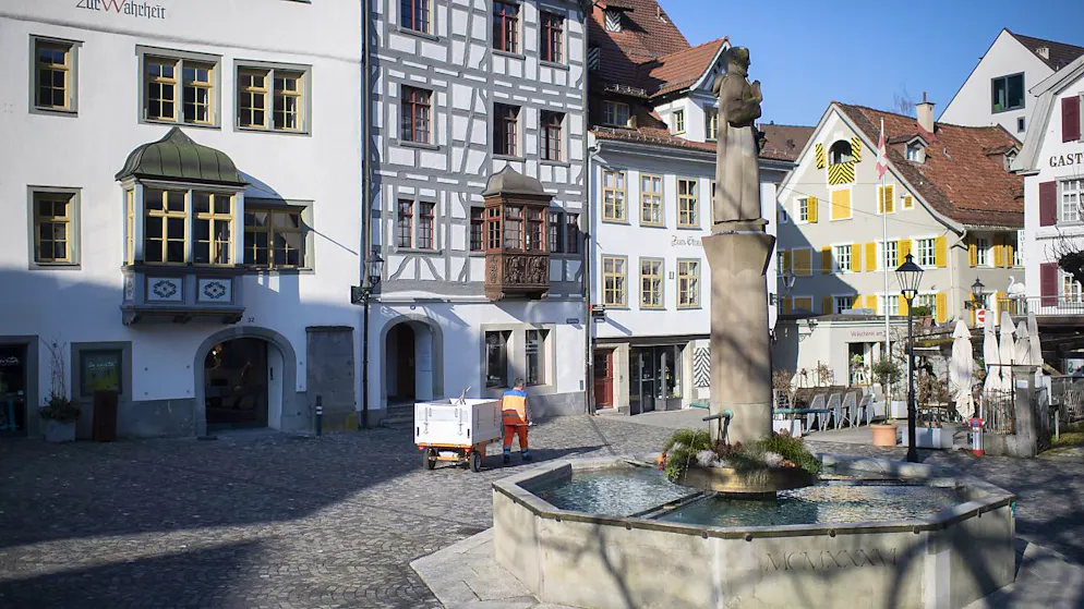 Die Spitexorganisation der Stadt St. Gallen ist vorläufig gerettet. Sie erhält eine Finanzspritze. Gleichzeitig wird der Einfluss des Stadtrats im Verwaltungsrat ausgebaut. (Symbolbild)