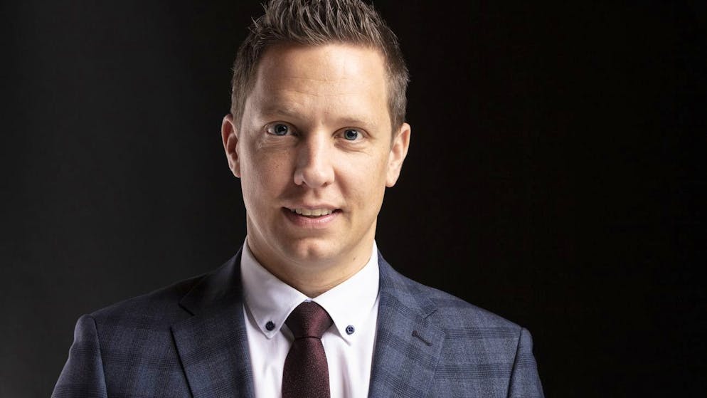 Eklat in der SVP. Christian Imark, SVP-Nationalrat aus Solothurn, setzt sich für das Stromgesetz ein.