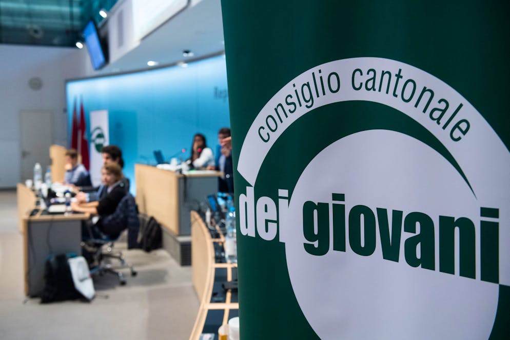 Bellinzona: conclusione del 19° Consiglio Cantonale dei Giovani. Nella foto un momento dei lavori parlamentari del Consiglio Cantonale dei Giovani, giunto al termine della 19° edizione.
© Ti-Press / Alessandro Crinari