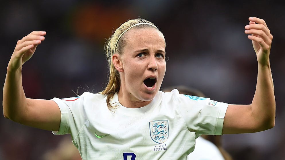 Beth Mead lässt England jubeln.
