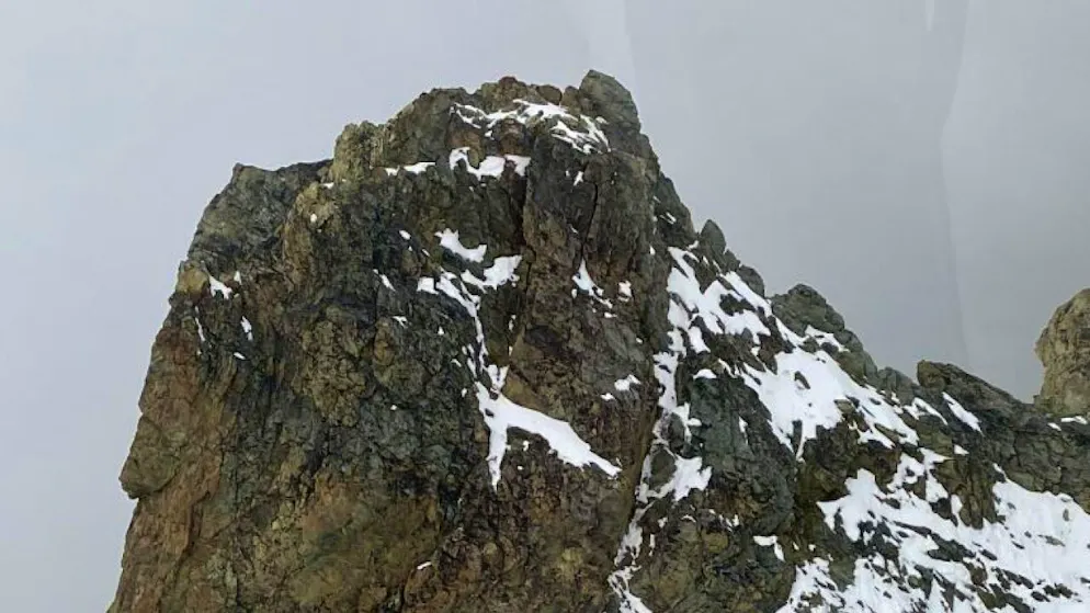 An dieser Stelle stürzte der Bergsteiger etwa 30 Meter in die Tiefe.