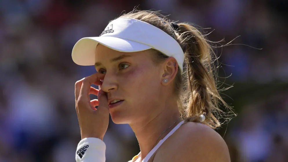 Ungläubiges Staunen: Die Weltnummer 23 Jelena Rybakina gewinnt in Wimbledon als erste Kasachin einen Grand-Slam-Titel