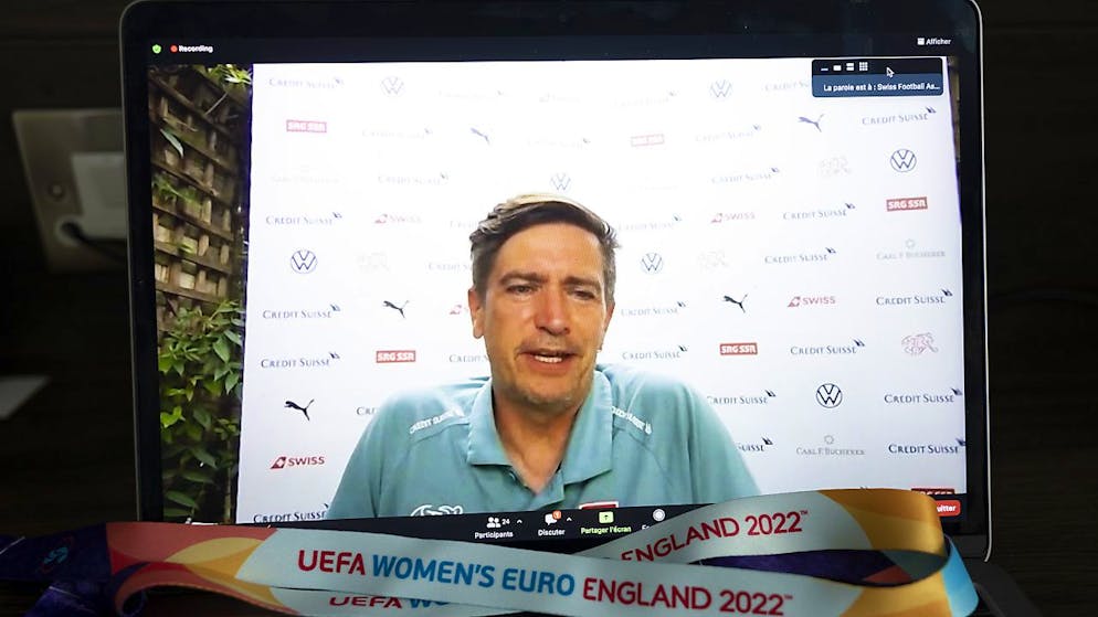 Nils Nielsen meldet sich aus der Isolation via Zoom zu Wort