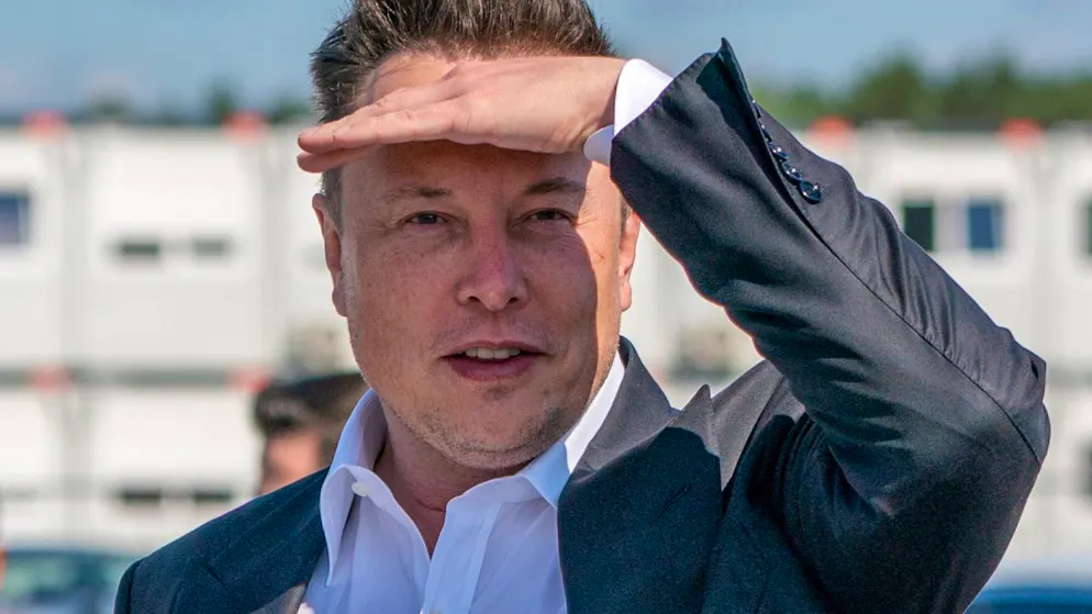 Tesla-Gründer Elon Musk bläst derzeit eine rauer Wind entgegen, nachdem der Tech-Milliardär die Übernahme des Online-Dienstes Twitter hat platzen lassen. (Archivbild)