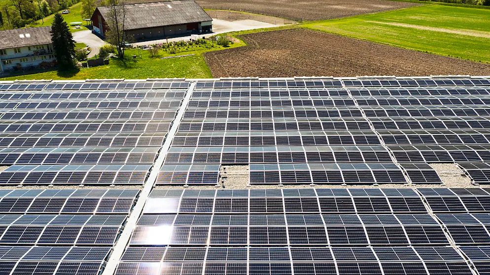 Der Kanton Thurgau kurbelt den Bau grosser Photovoltaik-Anlagen mit einem neuen Förderprogramm an. Bisher ist das Solarstrom-Potenzial noch weitgehend ungenutzt. (Symbolbild)
