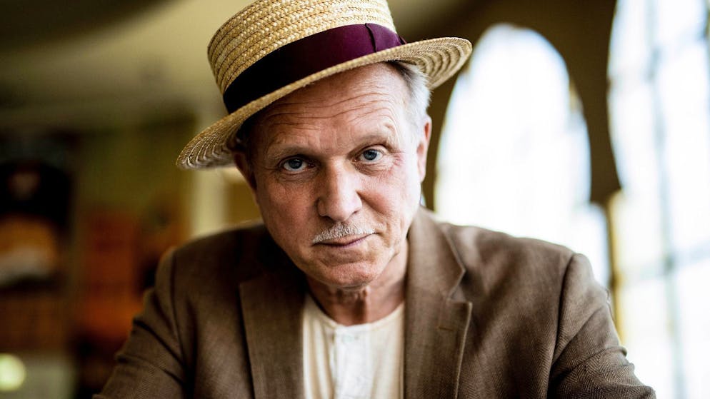 Hitze am Filmset: «Es ist herausfordernd» - Gallery. Ulrich Tukur hat mal auf einem Berg gedreht – ohne Schatten.