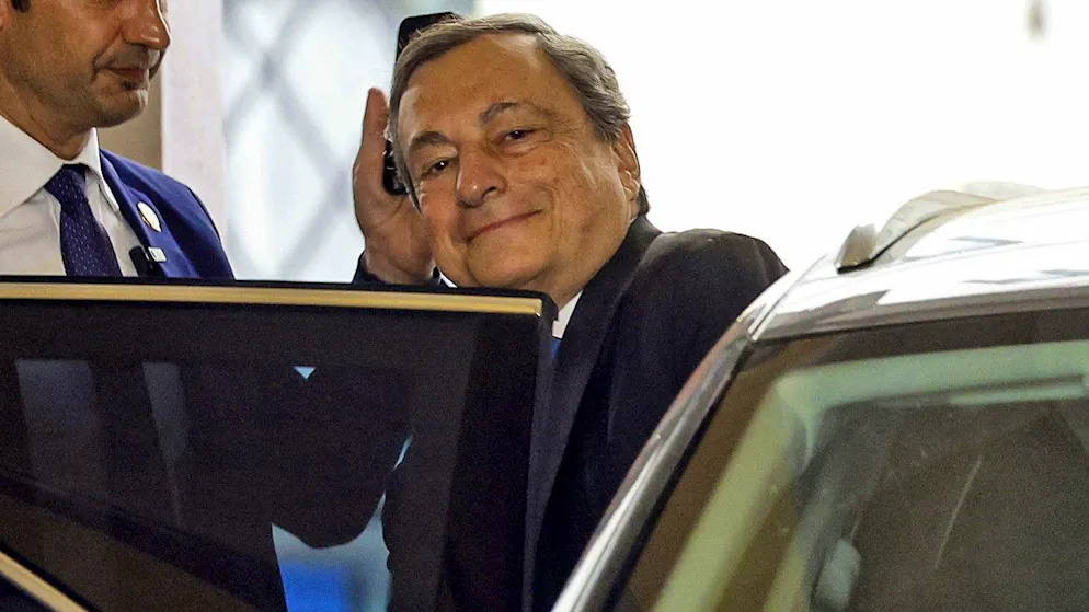 Mario Draghi am 21. Juli 2022 nach seiner Besprechung mit Staatspräsident Sergio Mattarella. 