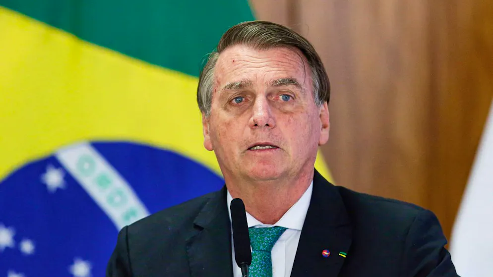 ARCHIV - Jair Bolsonaro, Präsident von Brasilien, möchte im Oktober erneut zur Wahl antreten. In Umfragen liegt er derzeit hinten. Foto: Raul Spinasse/AP/dpa