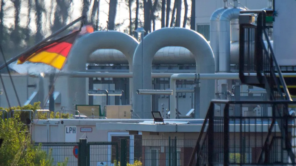 Deutschlands wichtigste Versorgungsleitung mit Gas aus Russland: Rohrsysteme und Absperrvorrichtungen in der Gasempfangsstation der Ostseepipeline Nord Stream 1 in Mecklenburg-Vorpommern. (Archivbild)