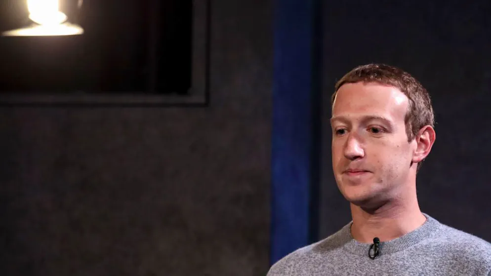 Facebook und Mark Zuckerberg geraten erstmals ernsthaft ins Straucheln.