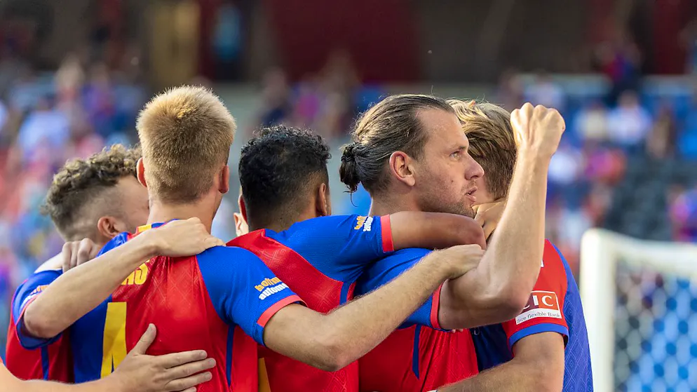 YB und Basel vor europäischen Pflichtaufgaben - Gallery. Im Hinspiel der Conference-League-Qualifikation konnten der FCB und Adam Szalai einen Sieg gegen die Crusaders Belfast bejubeln