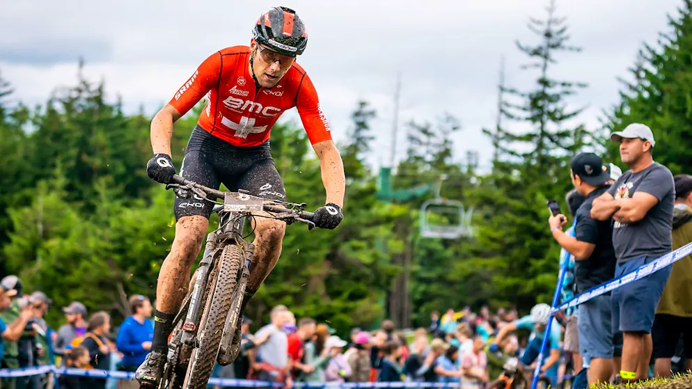 Colombo nach wildem Rennen Fünfter – Schurter Forfait - Gallery. Filippo Colombo setzt von ausserhalb der Top 30 zu einer spektakulären Aufholjagd an