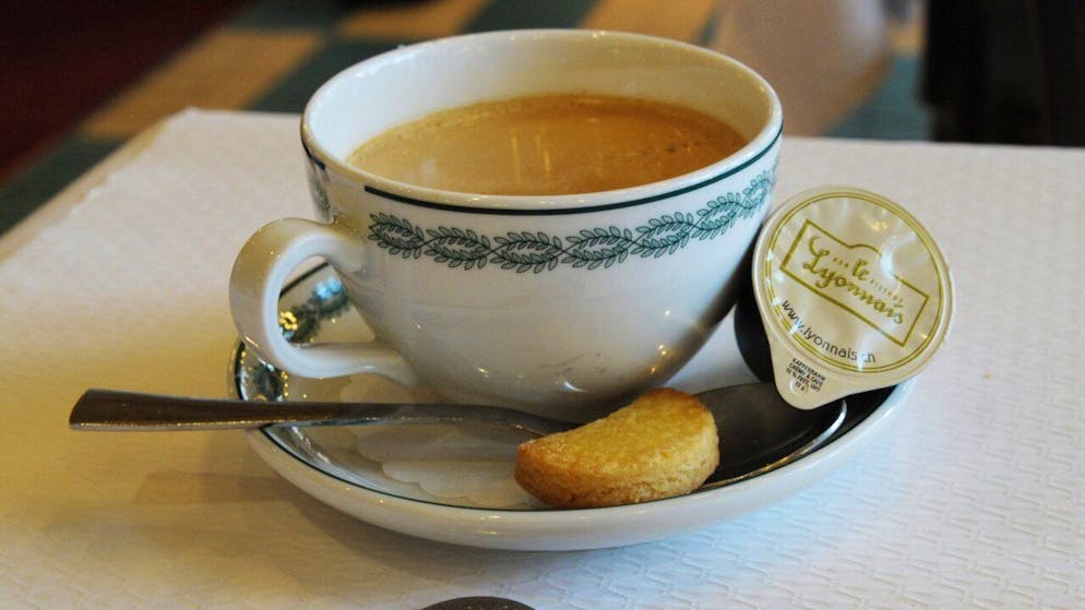 Ein Café Crème in der Schweiz kostet erneut mehr. 