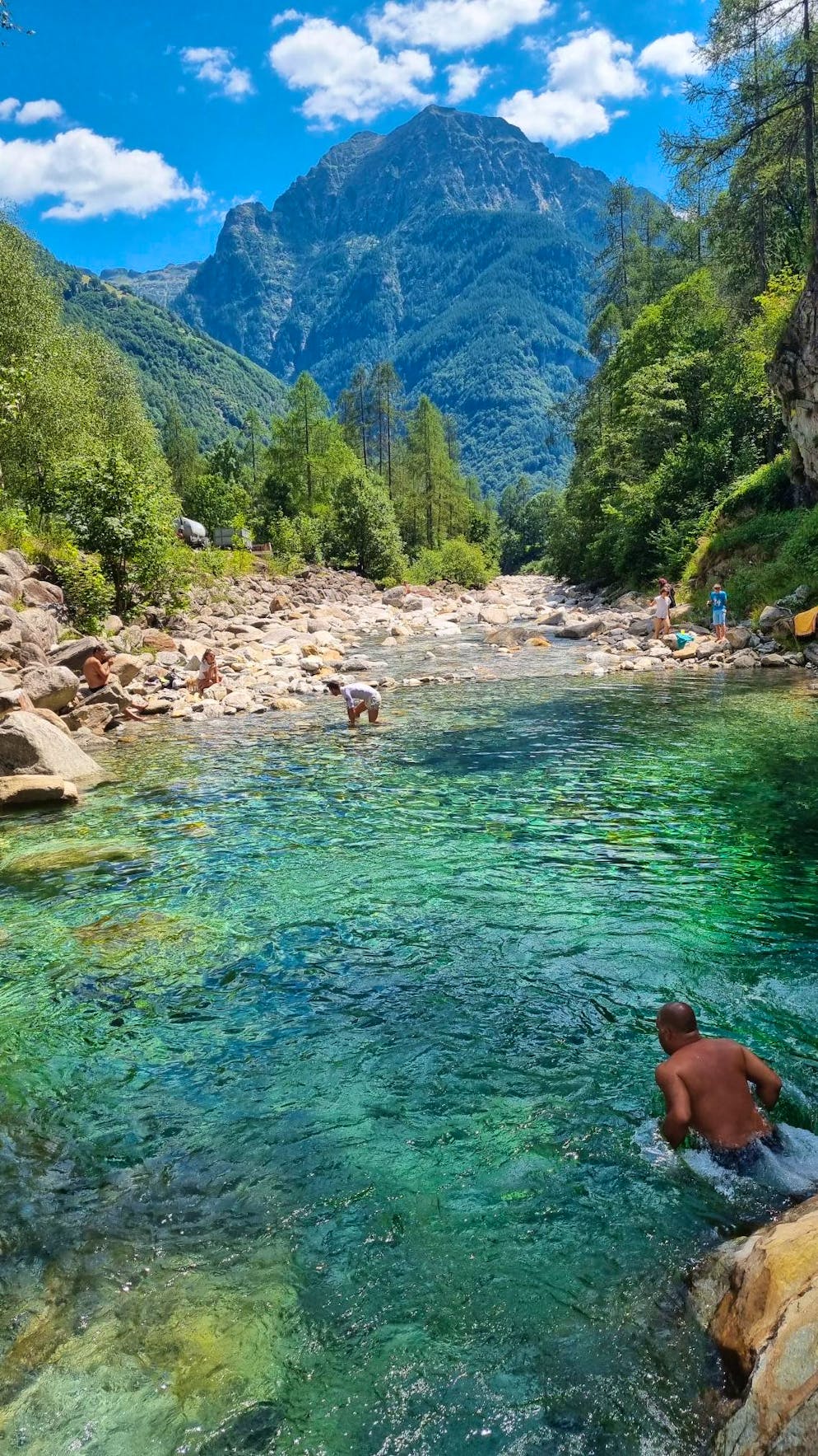La bellissima pozza trovata a Sonogno (domenica 31 luglio 2022)