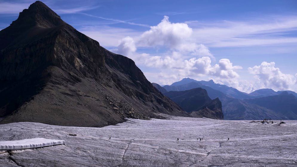 Le col de Tsanfleuron relie le glacier du Scex Rouge et le glacier de Tsanfleuron.