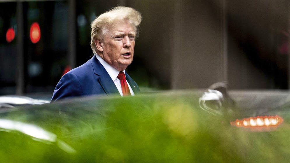 L'ex presidente americano Donald Trump rivuole i documenti sequestrati dall'Fbi.
