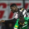 Lugano's player Franklin Sasere, right, fights for the puck with St. Gallen's player Victor Ruiz, left, during the Super League soccer match FC Lugano against FC St. Gallen, at the Cornaredo Stadium in Lugano, Sunday, October 27, 2019. .(Keystone/Ti-Press/Alessandro Crinari)