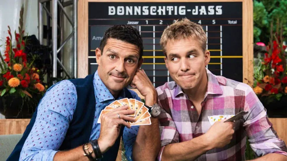 Roman Kilchsperger und Reto Scherrer sorgten beim «Donnschtig-Jass» von Schweizer Fernsehen SRF bereits für viel gute Unterhaltung. Heute Abend versuchen sich die beiden nun als Vorgruppe der Büetzer Buebe.