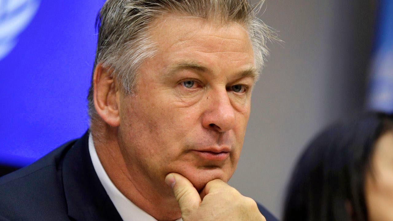 Filmbranche. Baldwin rechnet nicht mit strafrechtlichen Folgen nach Schussabgabe