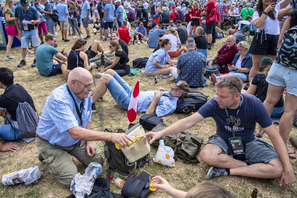 Die besten Bilder des Eidgenössischen. Der Weisswein darf nicht fehlen. 
