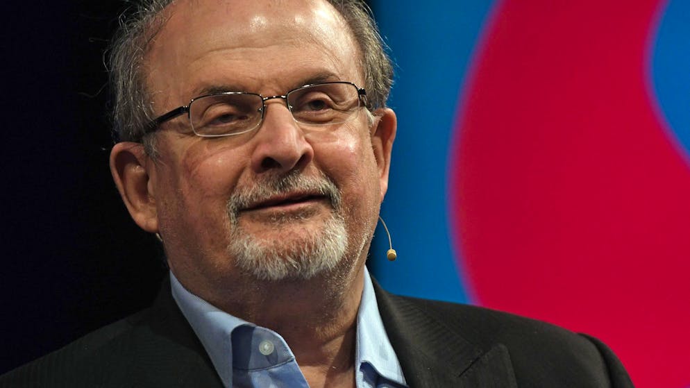 Stichverletzungen. Rushdie ist wegen Attacke auf einem Auge blind