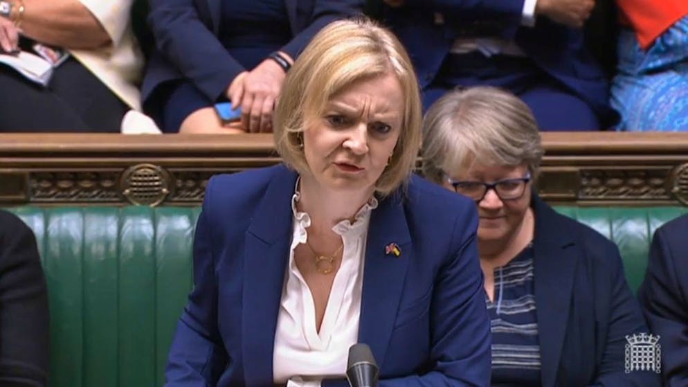 La nouvelle Première ministre britannique Liz Truss Liz Truss a fait face mercredi à sa première séance de questions au Parlement en tant que cheffe du gouvernement.